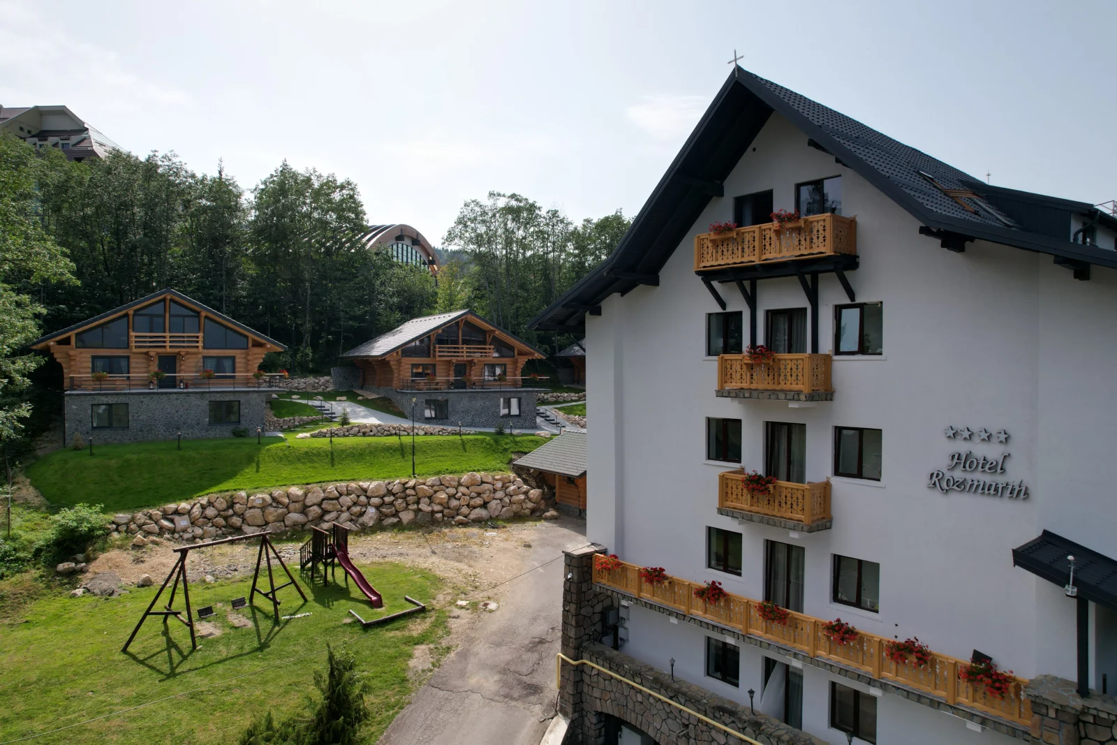 Hotel Rozmarin - Peisaj montan
